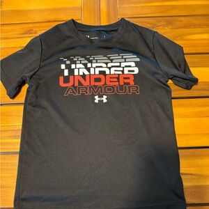 Under Armour Kids Black and Red Graphic Tee